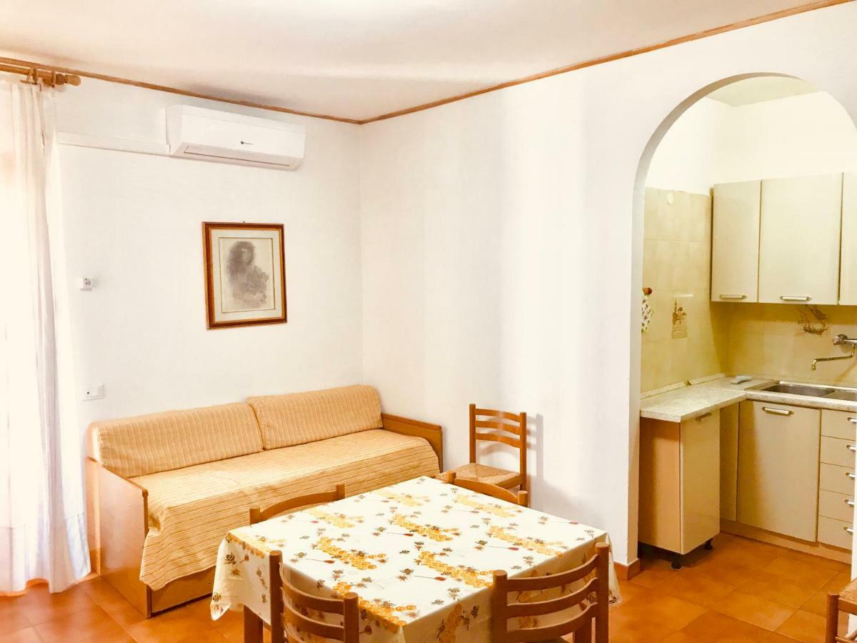 Appartamenti Oleandri Vieste Exteriör bild